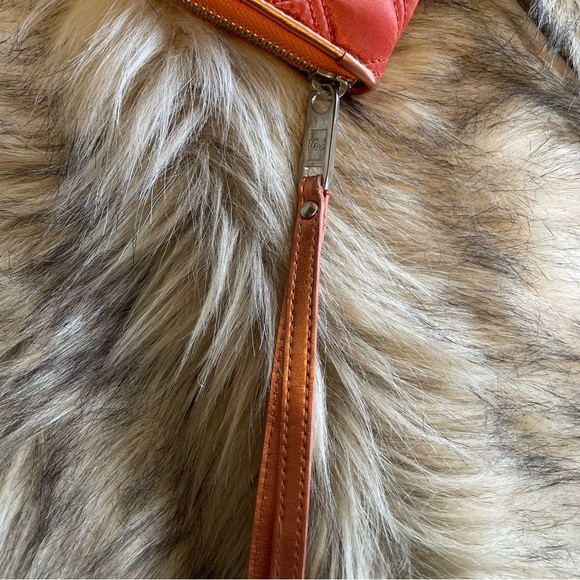 Marc Jacobs The Quilted Softshot Standard Continental Wallet Orange & Rose Gold - Picture 9 of 9